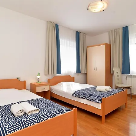 Apartman Kresimir 1966 Umag