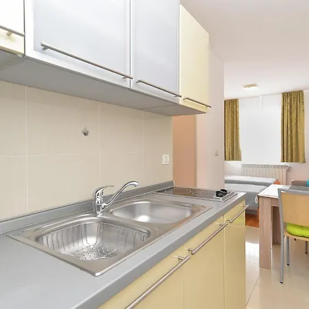 Apartman Kresimir 1966 Umag