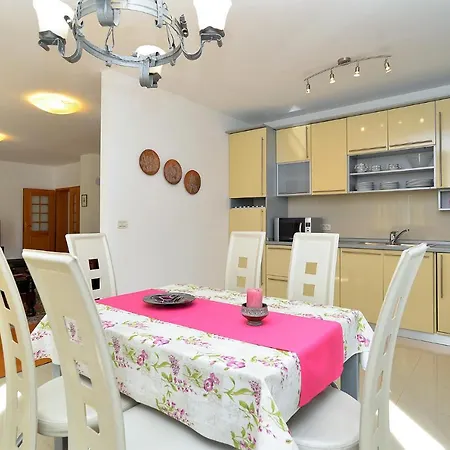 Kresimir 1966 Apartment
