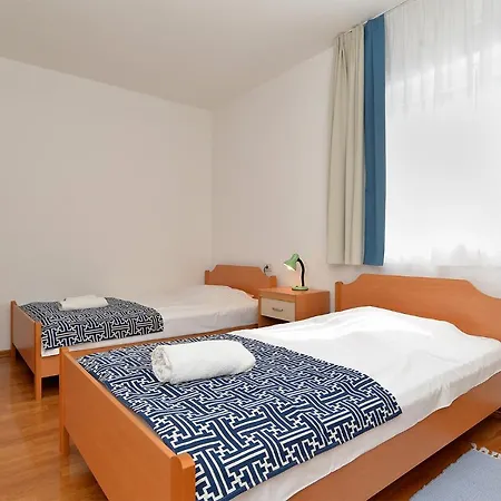Kresimir 1966 Apartment Umag