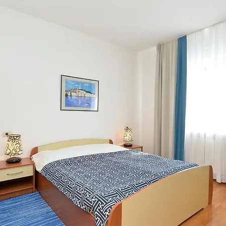 Kresimir 1966 Apartment *